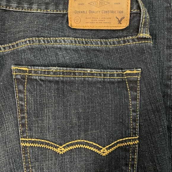 American Eagle Core Flex Skinny denim jeans. Size 32x30. - Picture 2 of 5